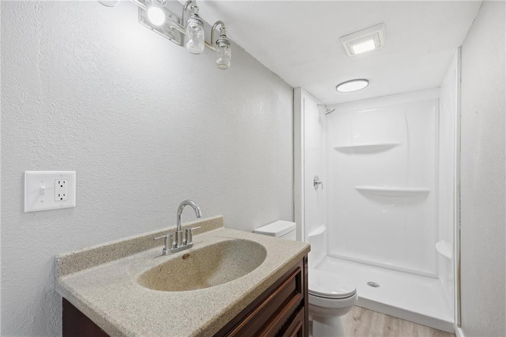 2278 Jayhawk Road Fort Scott, KS 66701 - Photo 19 of 29