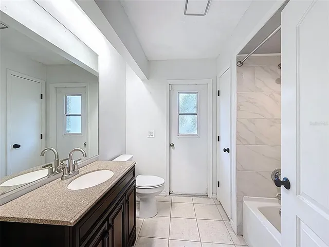 $360,000 | 11 Maidenbush Court East, Homosassa, FL 34446