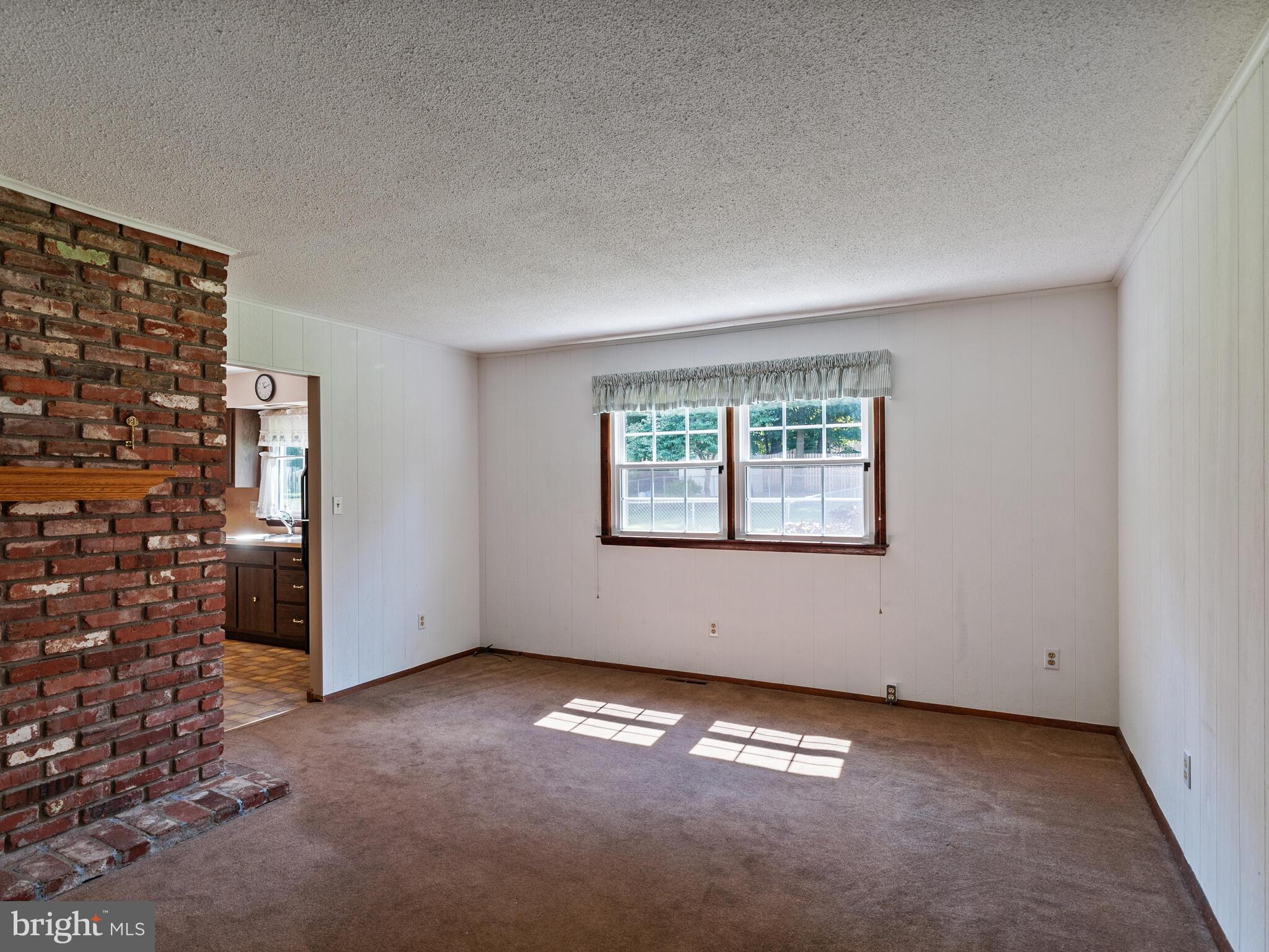 21 Forest Lane Ewing, NJ 08628 - Photo 11 of 23 Family room