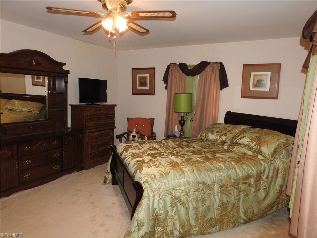 4502 Randleman Road Greensboro, NC 27406 - Photo 6 of 24 Gallery Image 6