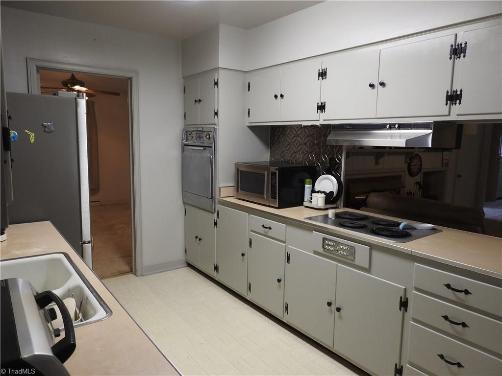 4502 Randleman Road Greensboro, NC 27406 - Photo 8 of 24 Gallery Image 8