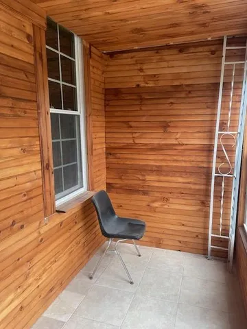 $129,900 | 505 Virginia Street, St. Joseph, MO 64504