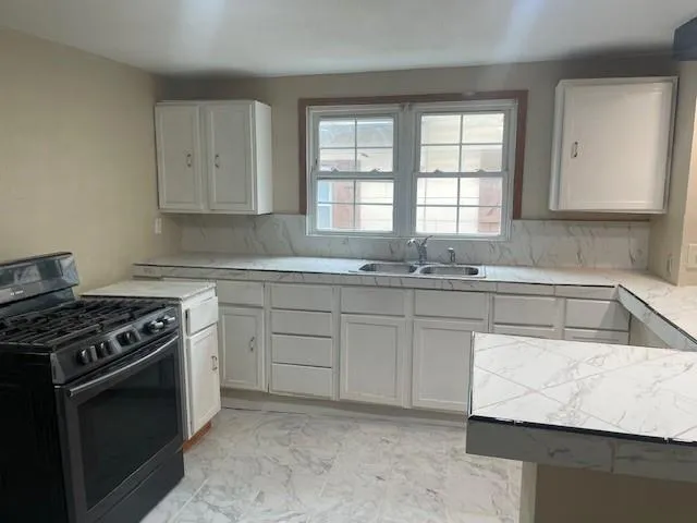 $129,900 | 505 Virginia Street, St. Joseph, MO 64504