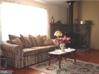 108 Somerset Road Glassboro, NJ 08028 - Photo 3 of 6