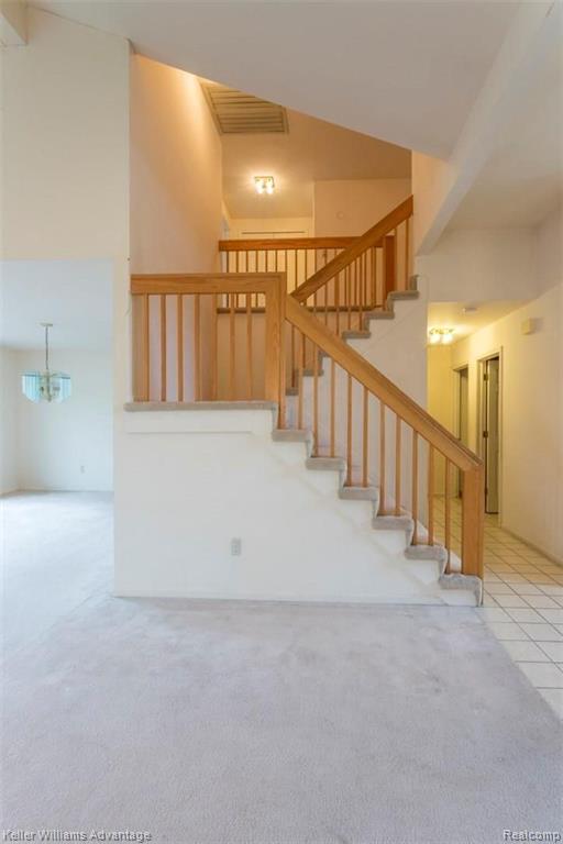 39167 Point Court Farmington Hills, MI 48331 - Photo 19 of 33
