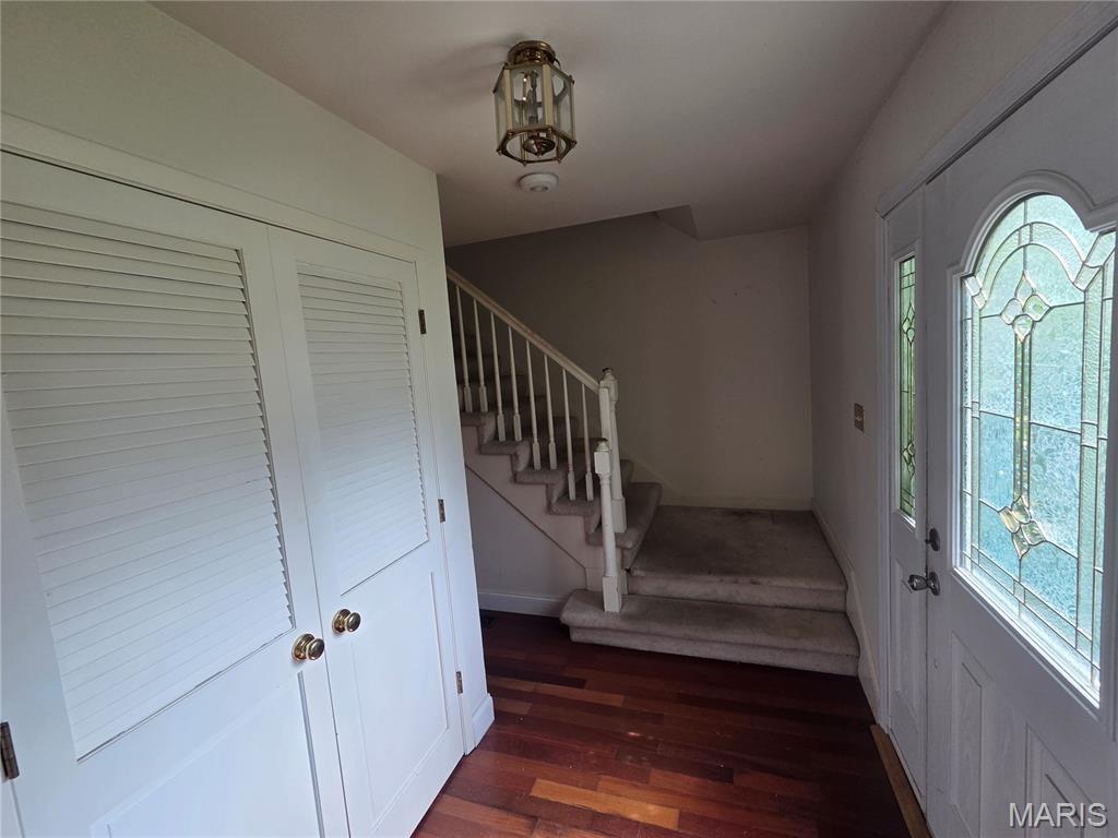1327 Culpepper Ridge Drive Ballwin, MO 63021 - Photo 4 of 41 Gallery Image 4