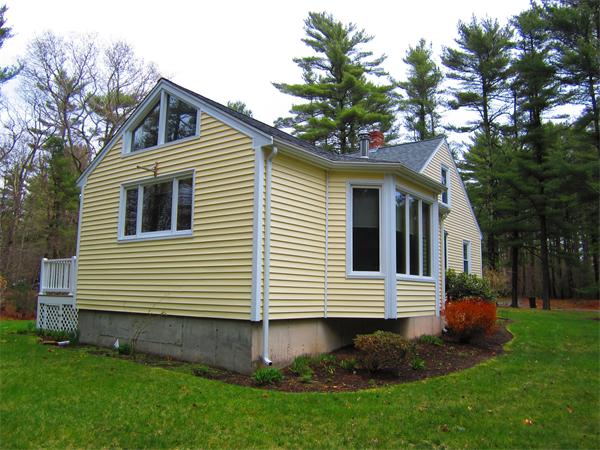 104 Peter Road Plymouth, MA 02360 - Photo 3 of 27 Gallery Image 3
