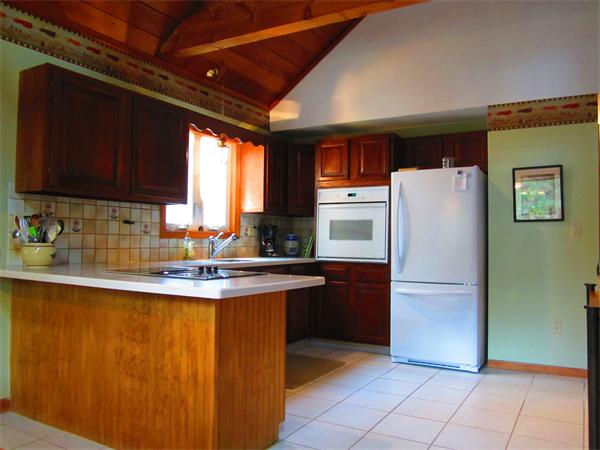 104 Peter Road Plymouth, MA 02360 - Photo 5 of 27 Gallery Image 5