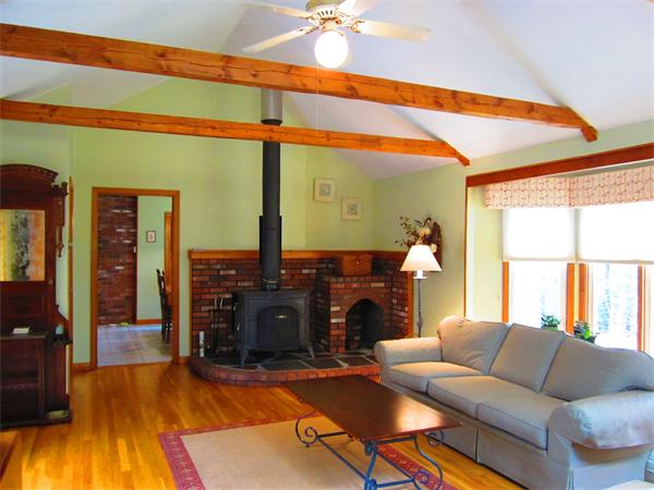 104 Peter Road Plymouth, MA 02360 - Photo 9 of 27 Gallery Image 9