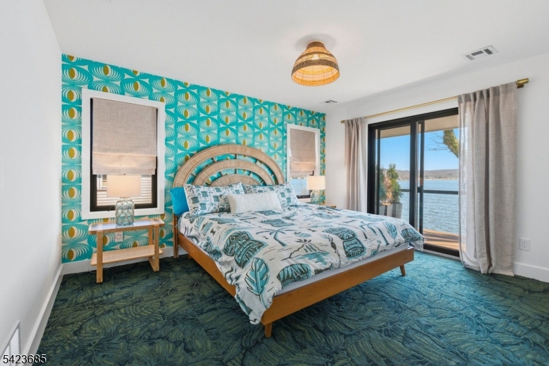 38 Ithanell Road Hopatcong, NJ 07843 - Photo 19 of 31