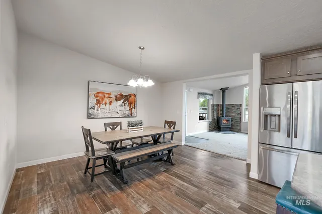 $585,000 | 300 Cabarton Road, Cascade, ID 83611