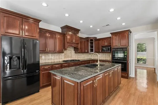 $599,000 | 71466 Parc Wood Drive, Covington, LA 70433