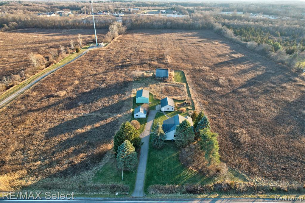 5359 Kelly Road Flint, MI 48504 - Photo 12 of 41