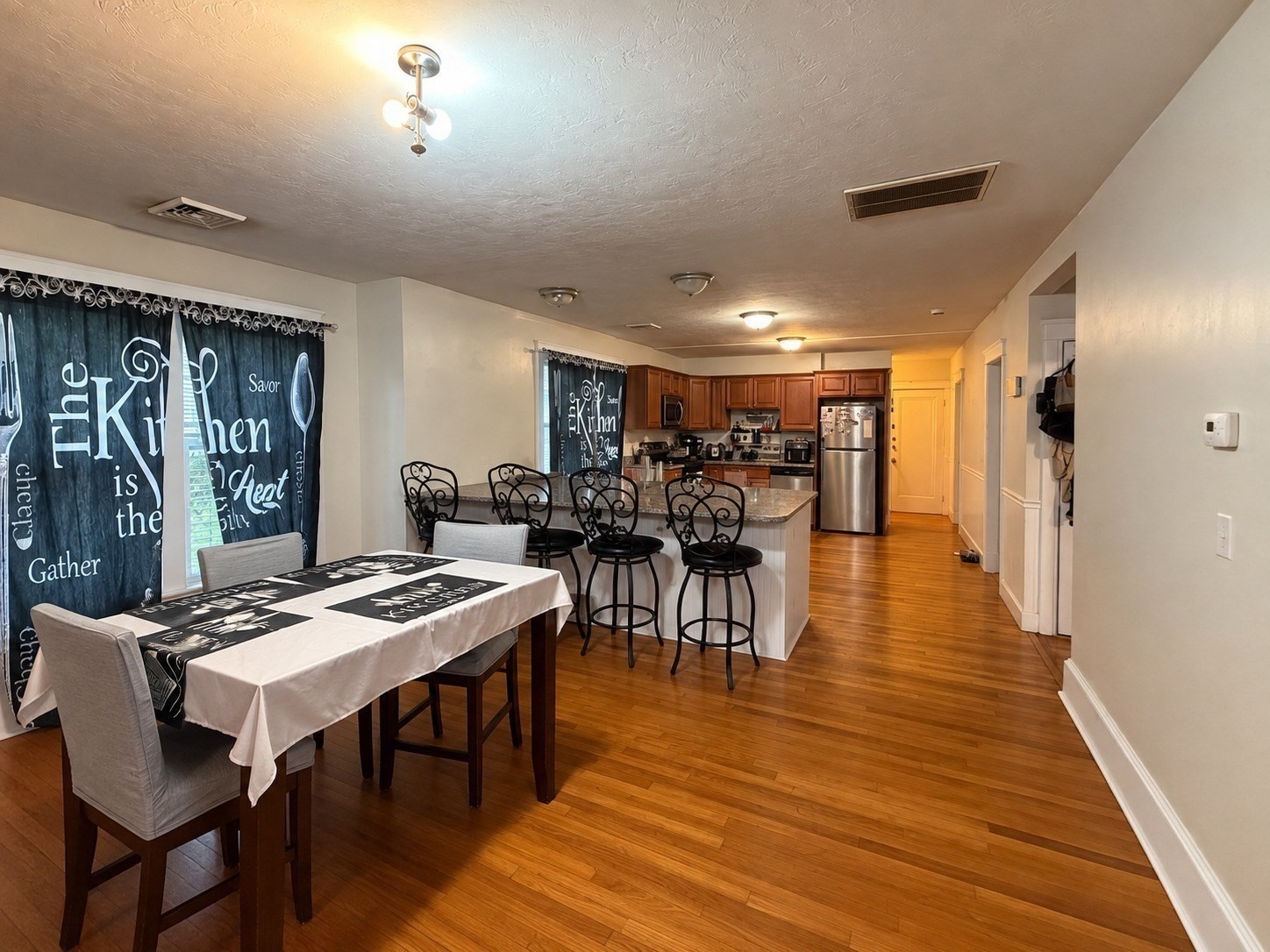49 Sagamore Road Worcester, MA 01609 - Photo 12 of 26 Gallery Image 12