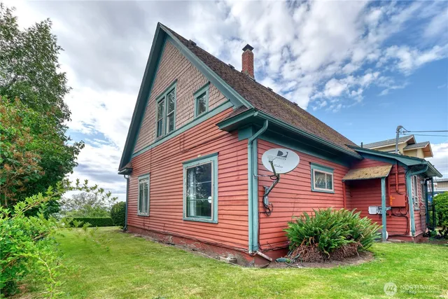 $419,000 | 976 Peace Portal Drive, Blaine, WA 98230