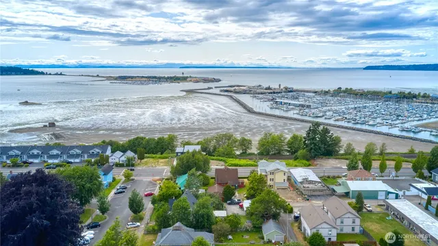 $419,000 | 976 Peace Portal Drive, Blaine, WA 98230