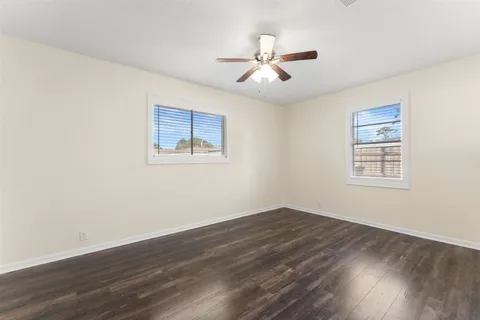 $195,000 | 230 Crestwood Street, Lake Charles, LA 70605