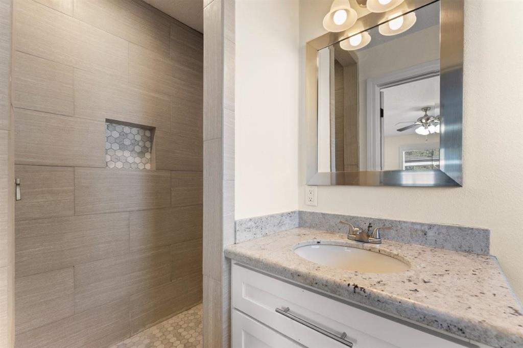 230 Crestwood Street Lake Charles, LA 70605 - Photo 13 of 23