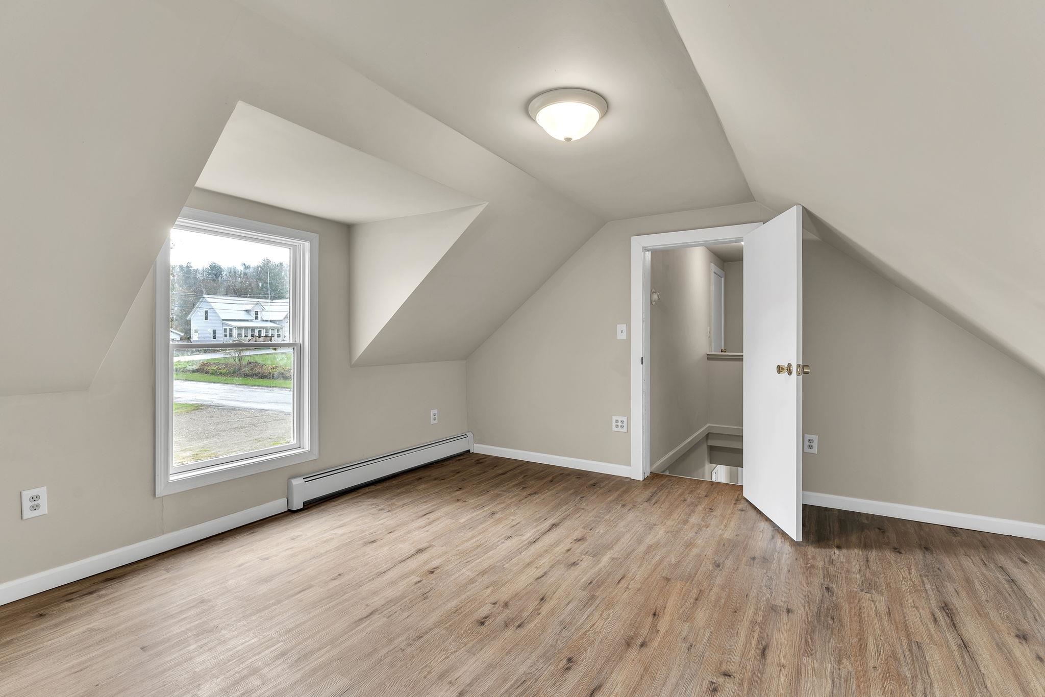 4 South Street Orleans, VT 05860 - Photo 11 of 15