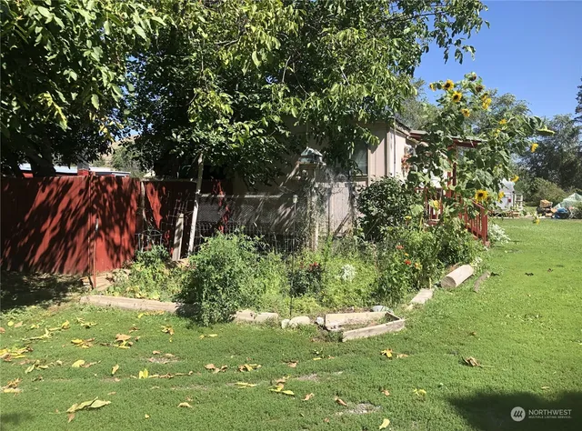 $230,000 | 2358 A, Okanogan, WA 98840