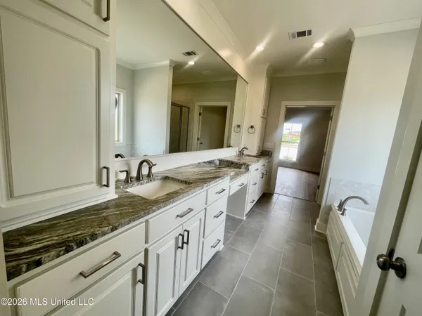 $358,000 | 520 Portner Way, Canton, MS 39046