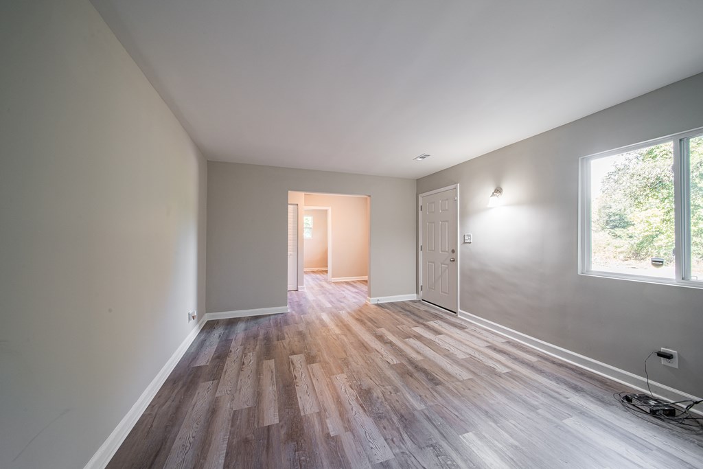 1208 Baker Circle Columbus, GA 31903 - Photo 6 of 22