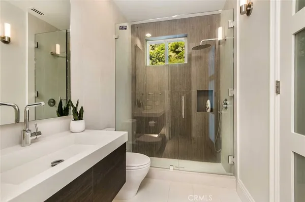 $40,000 | 1756 Clear View Drive, Beverly Hills, CA 90210