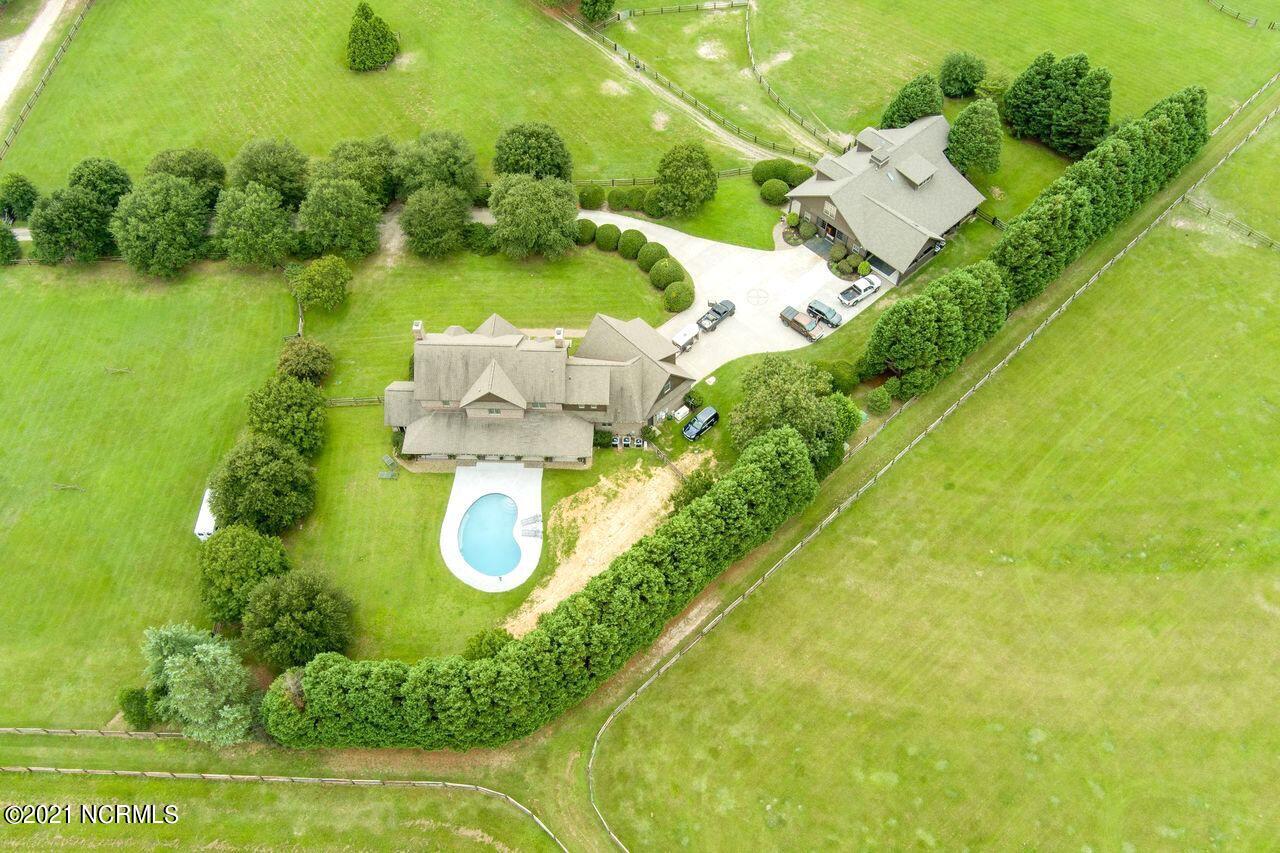 770 Yadkin Road Southern Pines, NC 28387 - Photo 3 of 71 770Yadkin68