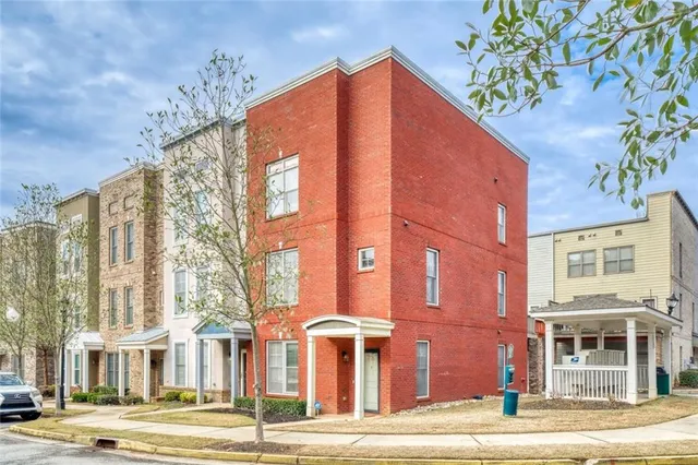 $375,000 | 775 Liberty Commons Drive Northwest, Atlanta, GA 30314