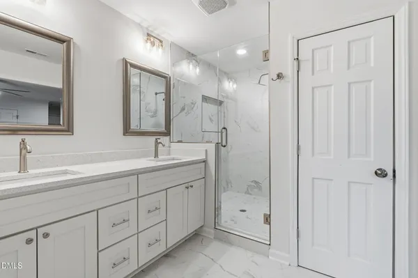 $3,200 | 1504 Homestead Road, Chapel Hill, NC 27516