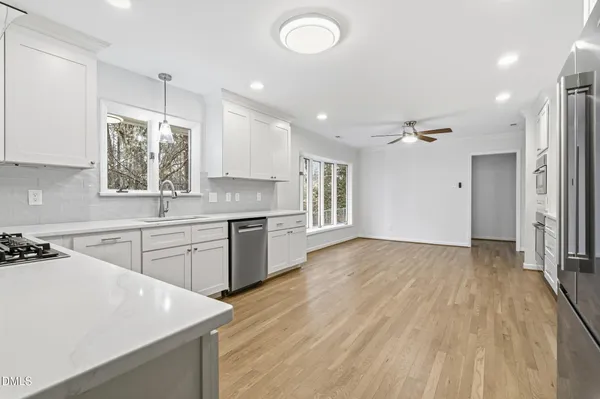 $3,200 | 1504 Homestead Road, Chapel Hill, NC 27516