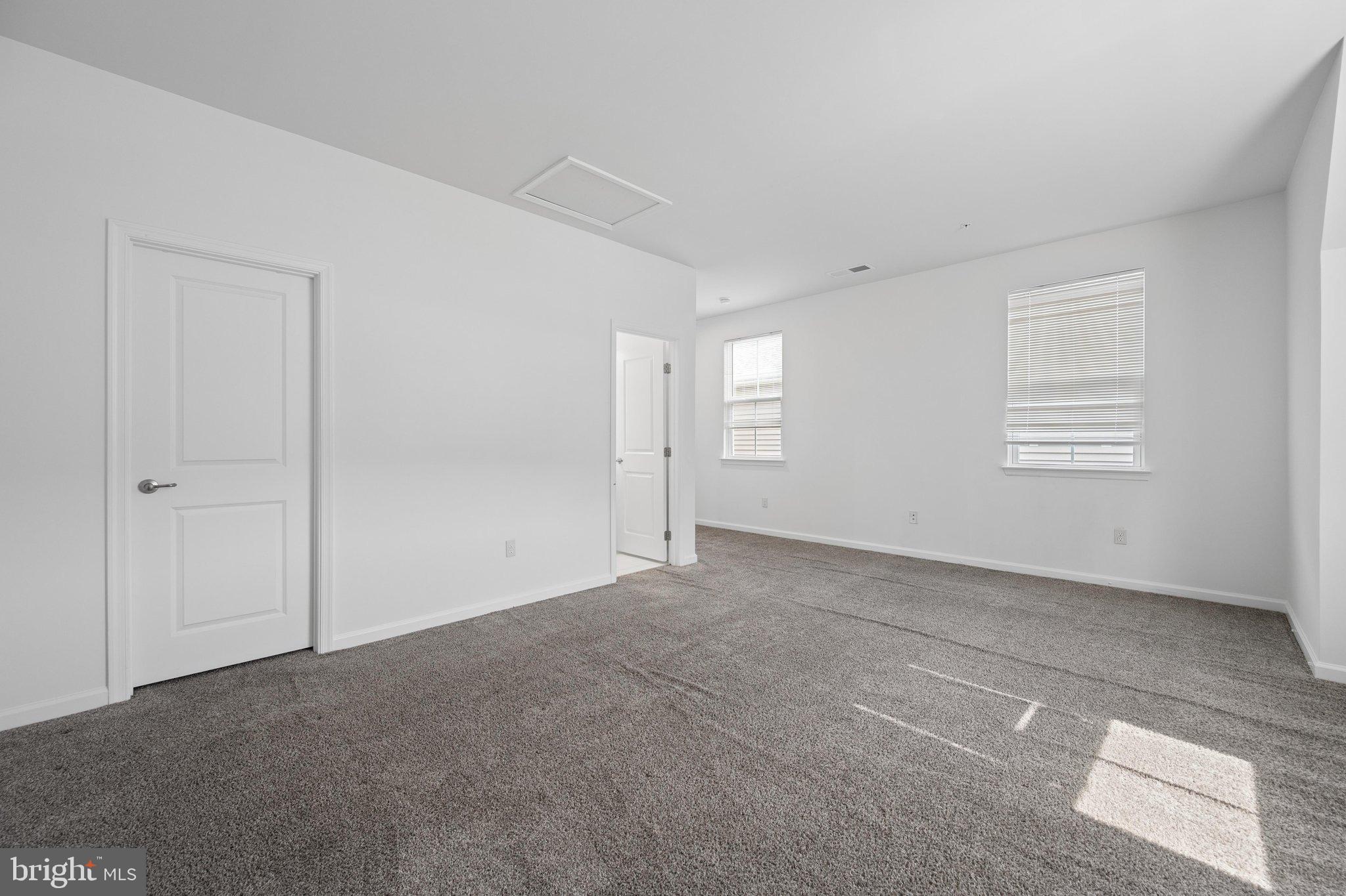 14208 Jaeger Road Clarksburg, MD 20871 - Photo 18 of 46 DSC_1963