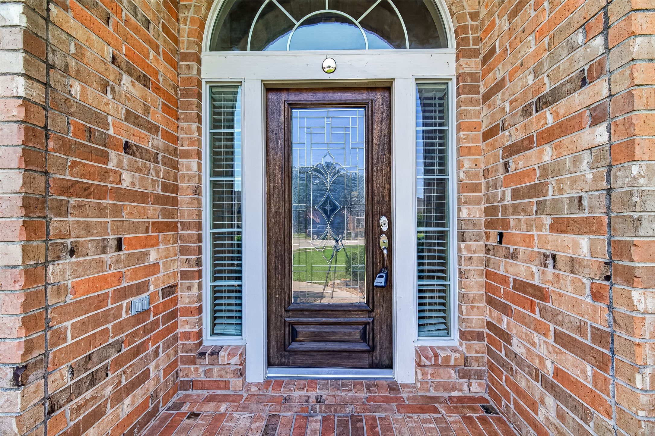 4326 Country Oaks Court Spring, TX 77388 - Photo 3 of 47
