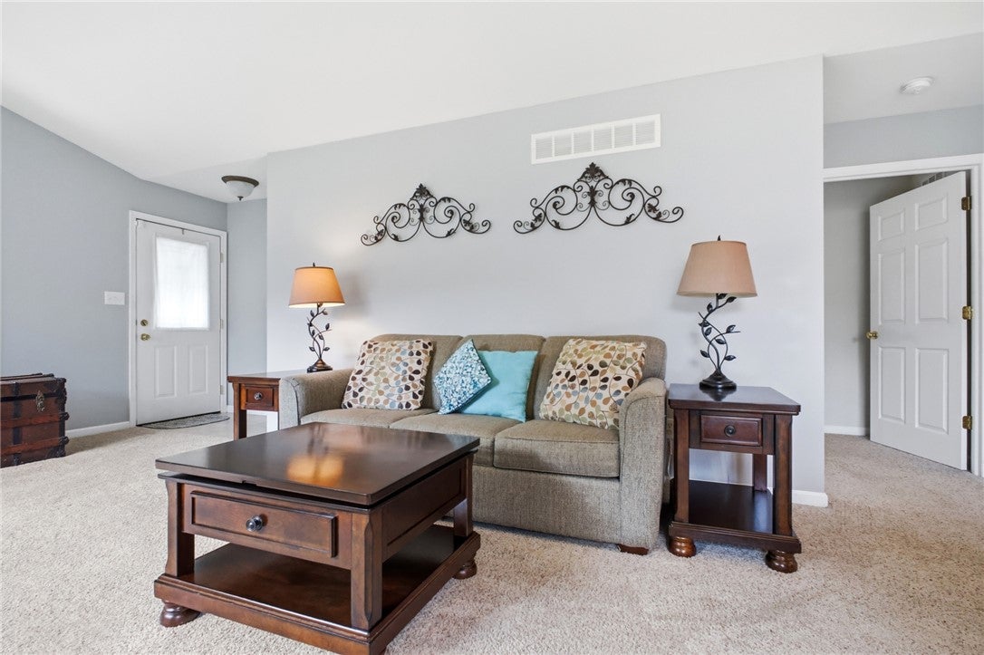 1742 Northpoint Road Springfield, OH 45503 - Photo 10 of 56 Gallery Image 10