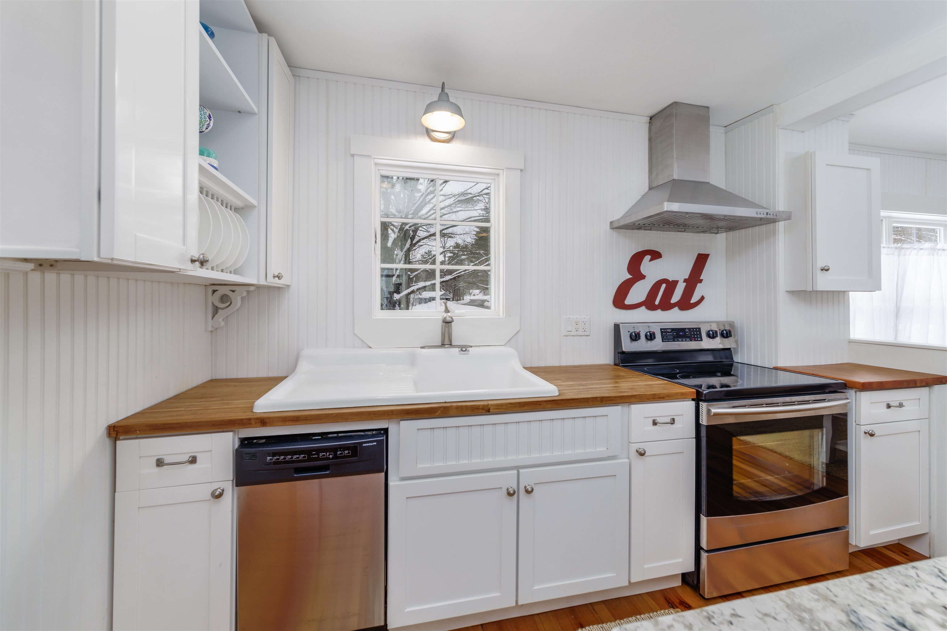 212 Fairgrounds Road, Unit 3233 Bradford, NH 03221 - Photo 8 of 31 Gallery Image 8