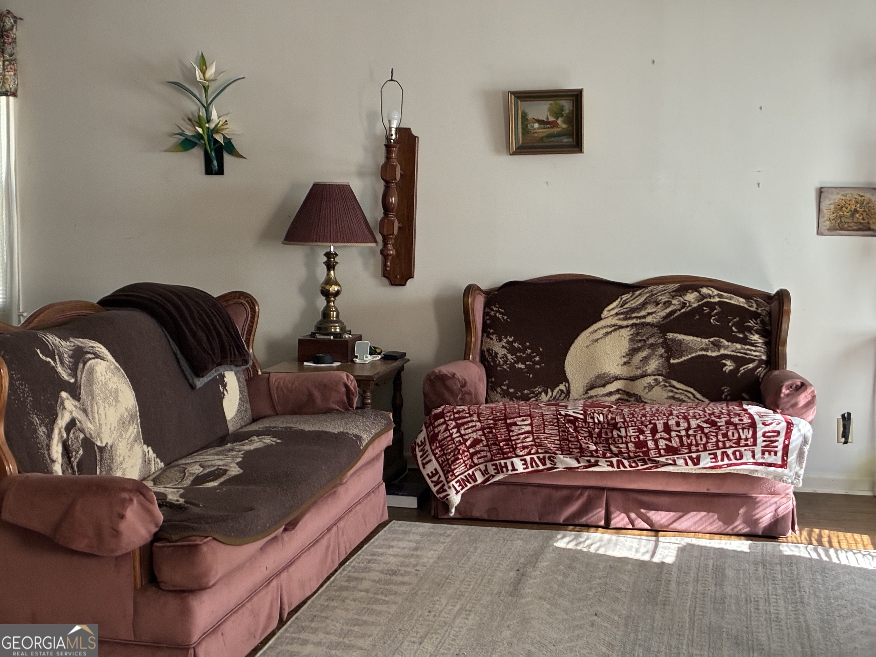 602 North Street Fort Valley, GA 31030 - Photo 4 of 40 a living room with furniture