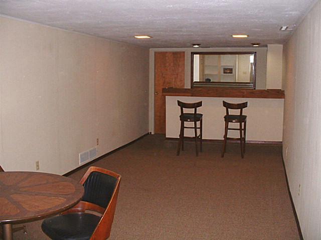3432 Lewis Road Columbus, OH 43207 - Photo 14 of 25 Gallery Image 14