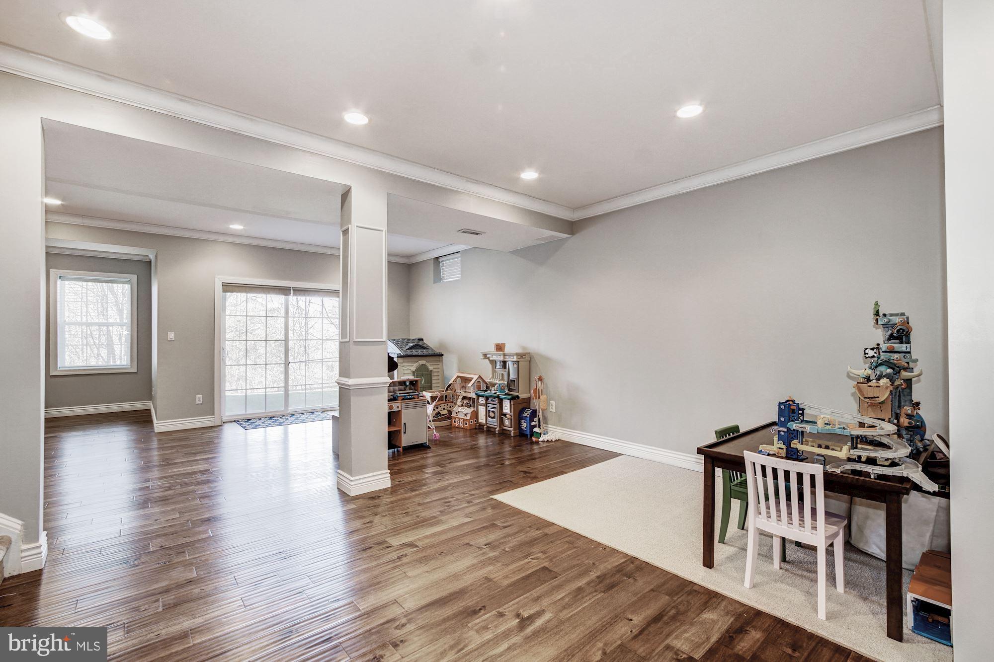 1541 Elk Run Road Downingtown, PA 19335 - Photo 34 of 40 Engineered hardwoods