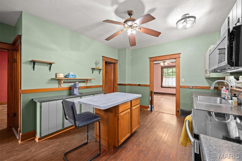 808 Troy Road Edwardsville, IL 62025 - Photo 12 of 31 Gallery Image 12