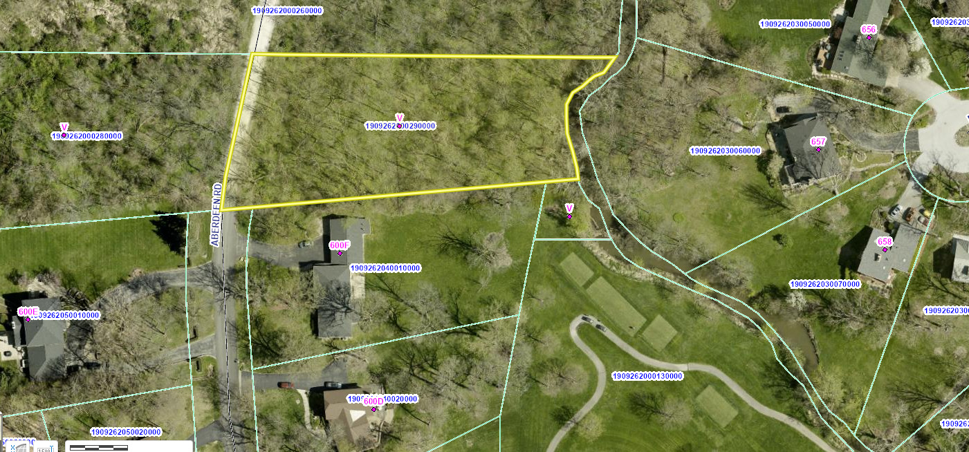 9999 Aberdeen Road Frankfort, IL 60423 - Photo 9 of 9 a view of a bathroom