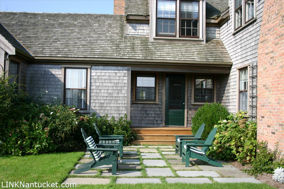 2 Wannacomet Road Nantucket, MA 02554 - Photo 8 of 37 Gallery Image 8