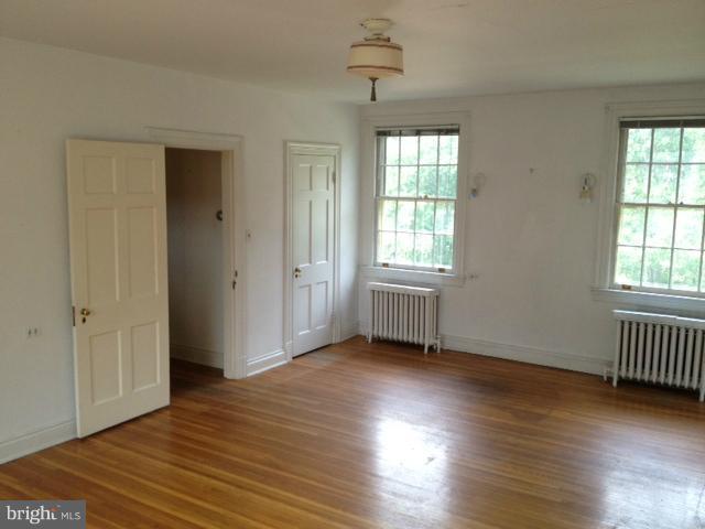 3214 Woodley Road Northwest Washington, DC 20008 - Photo 4 of 22 Bedroom (Master)