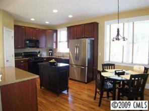 141 Mills Lane Fort Mill, SC 29708 - Photo 4 of 8