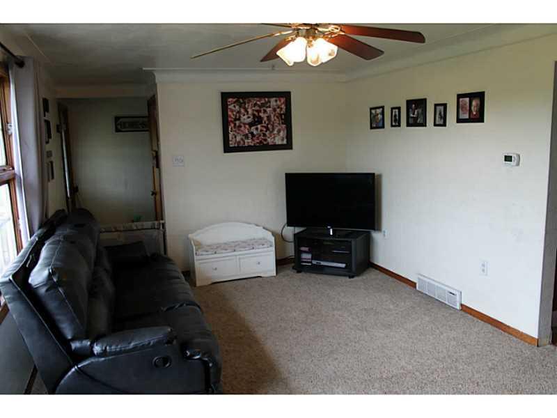 114 Radar Road Mount Pleasant, PA 15666 - Photo 5 of 18 Living Room.