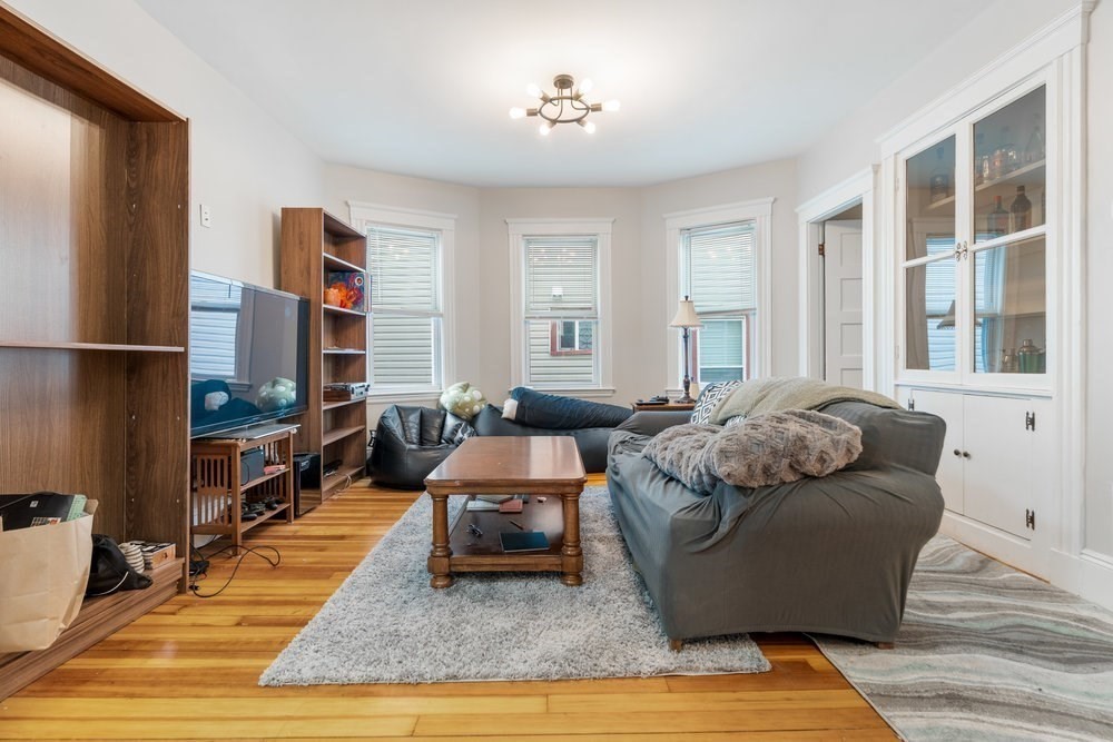 24 Buttonwood Street Boston, MA 02125 - Photo 16 of 42