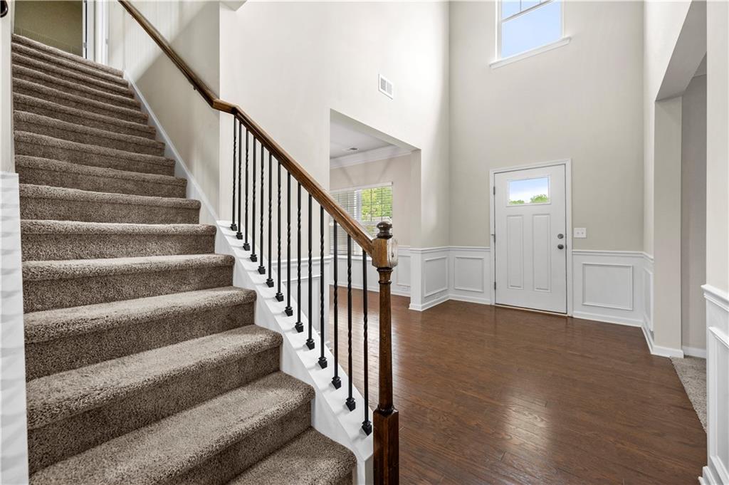 713 Owens Road Canton, GA 30115 - Photo 4 of 44