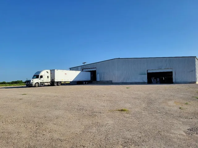 $895,000 | 16999 Highway 190, Rogers, TX 76569