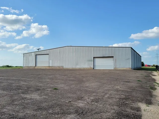 $895,000 | 16999 Highway 190, Rogers, TX 76569