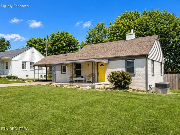$299,900 | 204 Boxwood Avenue, Alcoa, TN 37701