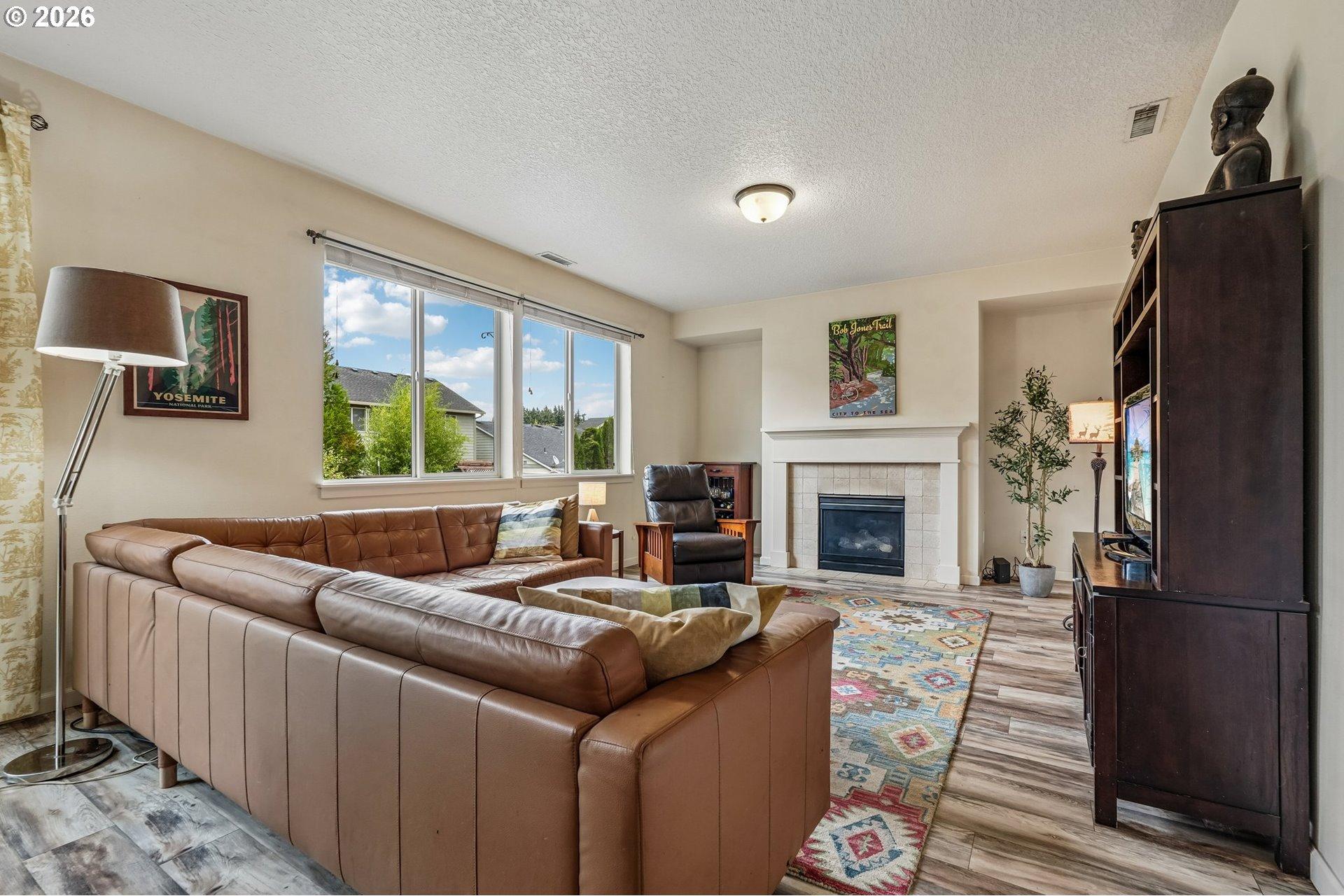 368 North Green Gables Loop Ridgefield, WA 98642 - Photo 4 of 36 Gallery Image 4